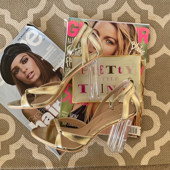 Yosi Kiah Cream Mesh and Gold Metallic Shoe main image 1